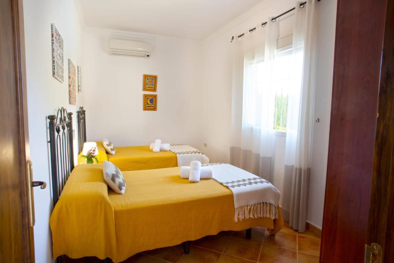 Casa Rural Los Ninos อัลโกโดนาเลส ภายนอก รูปภาพ